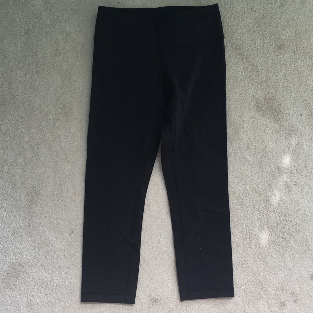 Lululemon Wunder Under Crop Black Sz 4